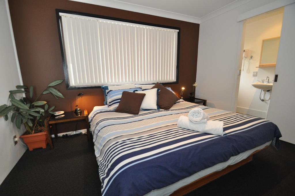 Beachfront Apartments Narooma Phòng bức ảnh